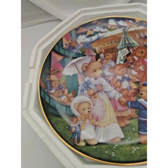 Collector's Plate - TEDDY BEAR FAIR by CAROL LAWSON - Franklin Mint - Picture 3 of 5
